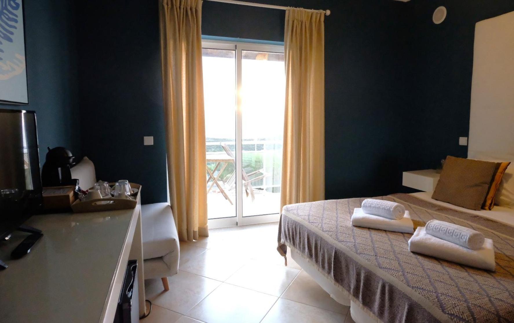 Arrifana Destination Suites Aljezur Εξωτερικό φωτογραφία